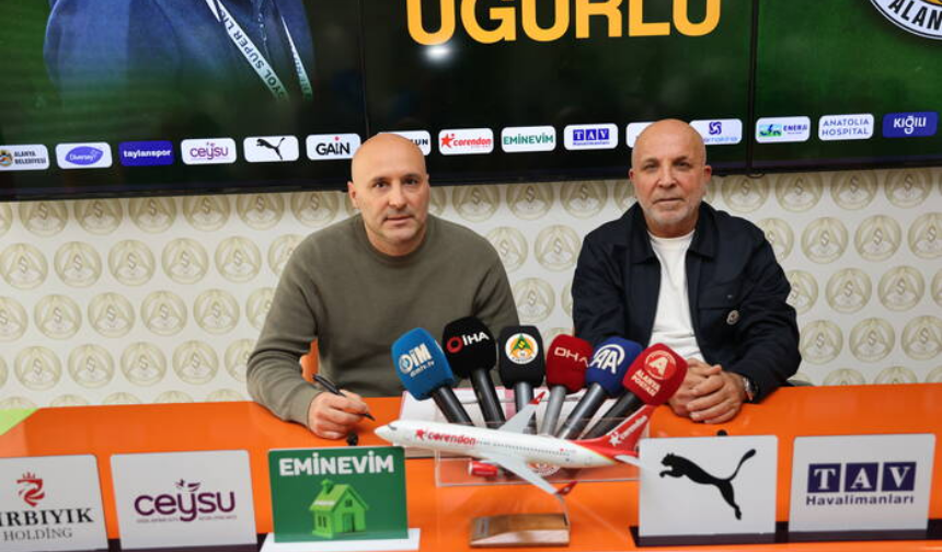 Alanyaspor’da Yeni Teknik Adam Sami Uğurlu İle İmzalar Atıldı!