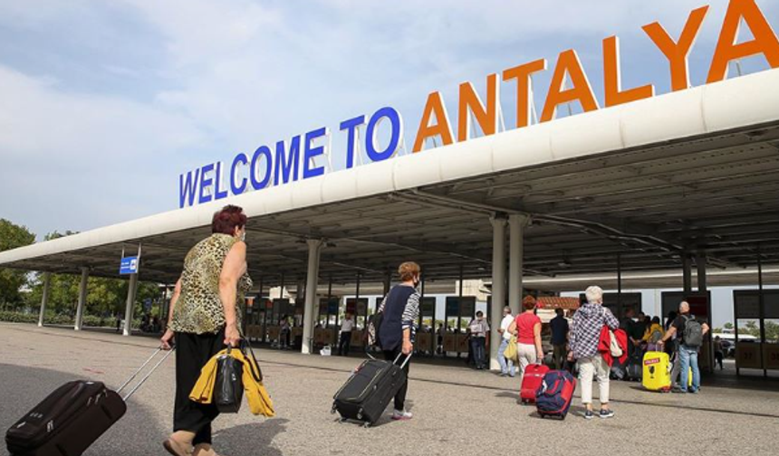 Antalya ve Alanya Turizminde Sezon Rekorla Kapanıyor