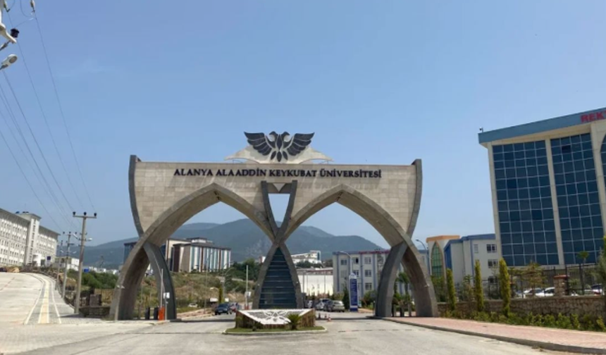 Yükseliş Sürüyor: ALKÜ, URAP Sıralamasında 10 Basamak Birden Yükseldi