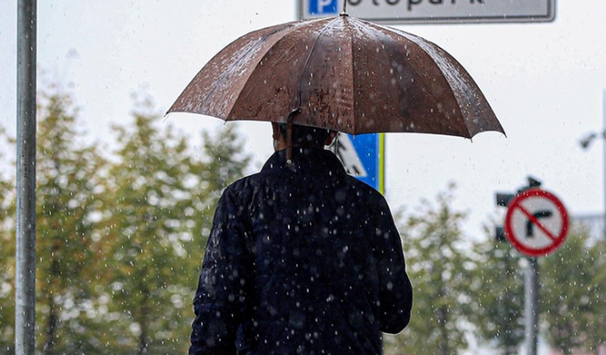 Antalya Yaza Veda Ediyor: Serin ve Yağışlı Hava Kapıda