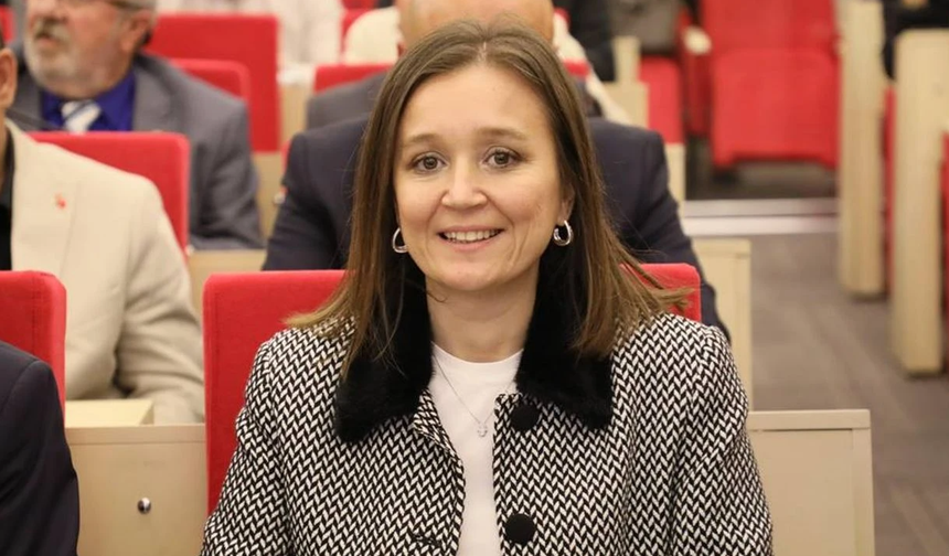 Kanser Tedavisi Gören Şehzadeler Belediye Başkanı Gülşah Durbay, Hayatını Kaybetti